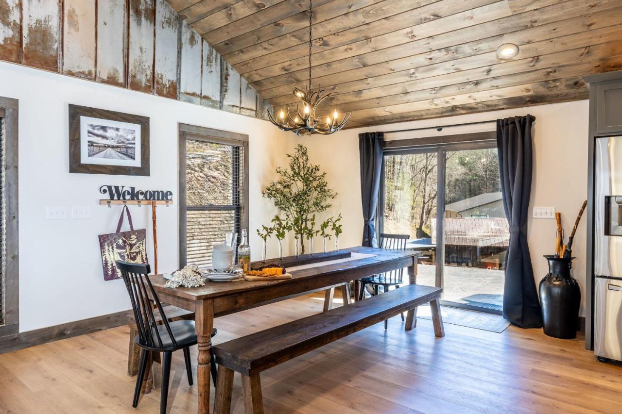 New Rustic Luxe Cabin Billiards Spa Near Gsmnp Townsend Zewnętrze zdjęcie